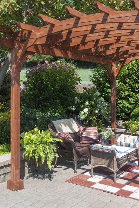 Top 6 Outdoor Pergolas 